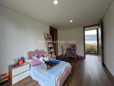 Casa de 3 alcobas en venta en Envigado, Envigado, 475 m² · foto 12 de 20
