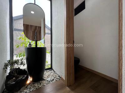 Casa de 3 alcobas en venta en Envigado, Envigado, 475 m² · foto 17 de 20