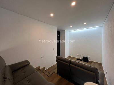 Casa de 3 alcobas en venta en Envigado, Envigado, 475 m² · foto 8 de 20