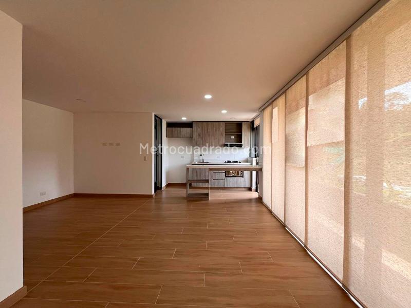 2BR Apartment in EL RETIRO (85 m²) - 2