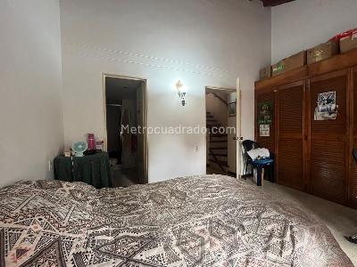 Casa de 3 alcobas en venta en El Poblado, Medellín, 136 m² · foto 8 de 11