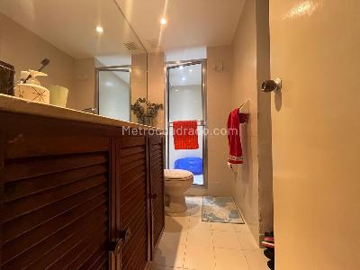 Casa de 3 alcobas en venta en El Poblado, Medellín, 136 m² · foto 9 de 11