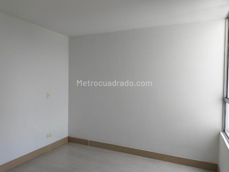 Apartamento con Estilo de 3 Alcobas en El Poblado - 9