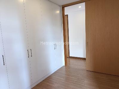 Apartamento de 3 alcobas en venta en El Poblado, Medellín, 135 m² · foto 13 de 18
