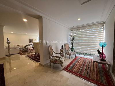 Apartamento en venta en El Poblado, Medellín · foto 4 de 15