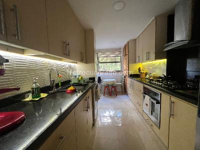 Apartamento en venta en El Poblado, Medellín · foto 6 de 15