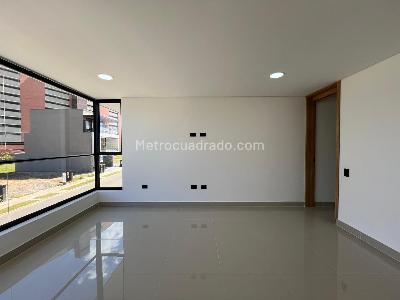 Casa de 4 alcobas en venta en Rionegro, Rionegro, 260 m² · foto 9 de 20