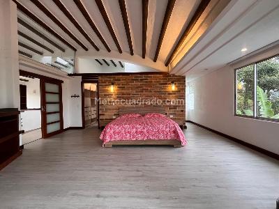 Casa de 3 alcobas en venta en Envigado, Envigado, 400 m² · foto 12 de 20