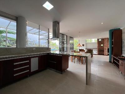 Casa de 3 alcobas en venta en Envigado, Envigado, 400 m² · foto 8 de 20
