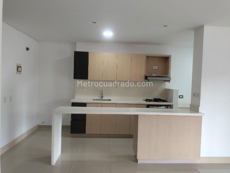 Apartamento en Arriendo, EL POBLADO, Medellín - Widok 4