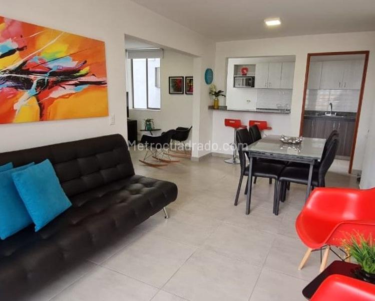 Apartamento Amoblado de 3 Alcobas con Amenidades en El Poblado - 2