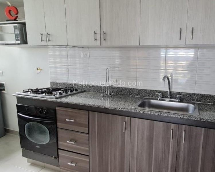 Apartamento Amoblado de 3 Alcobas con Amenidades en El Poblado - 4