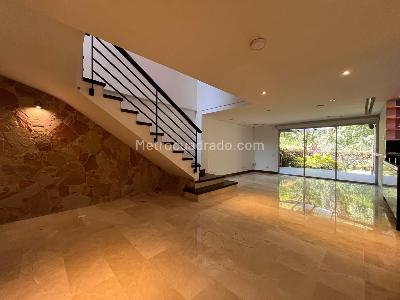 Casa de 3 alcobas en venta en Envigado, Envigado, 203 m² · foto 4 de 20