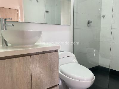 Apartamento de 2 alcobas en arriendo en Sabaneta, Sabaneta, 85 m² · foto 17 de 19
