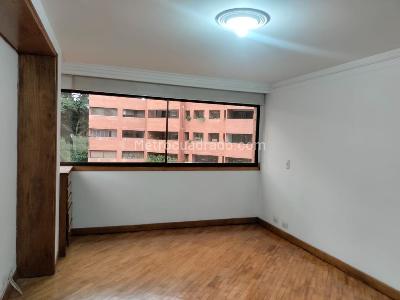 Apartamento de 3 alcobas en venta en El Poblado, Medellín, 225 m² · foto 11 de 17