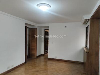 Apartamento de 3 alcobas en venta en El Poblado, Medellín, 225 m² · foto 12 de 17