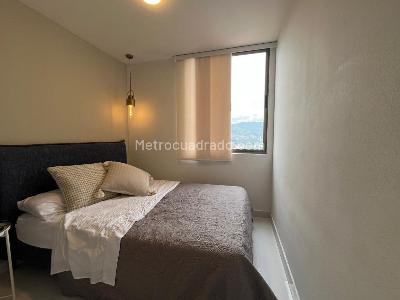 Apartamento de 3 alcobas en venta en El Poblado, Medellín, 78 m² · foto 11 de 17