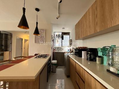 Apartamento de 3 alcobas en venta en El Poblado, Medellín, 78 m² · foto 5 de 17