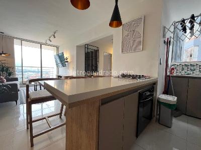 Apartamento de 3 alcobas en venta en El Poblado, Medellín, 78 m² · foto 7 de 17