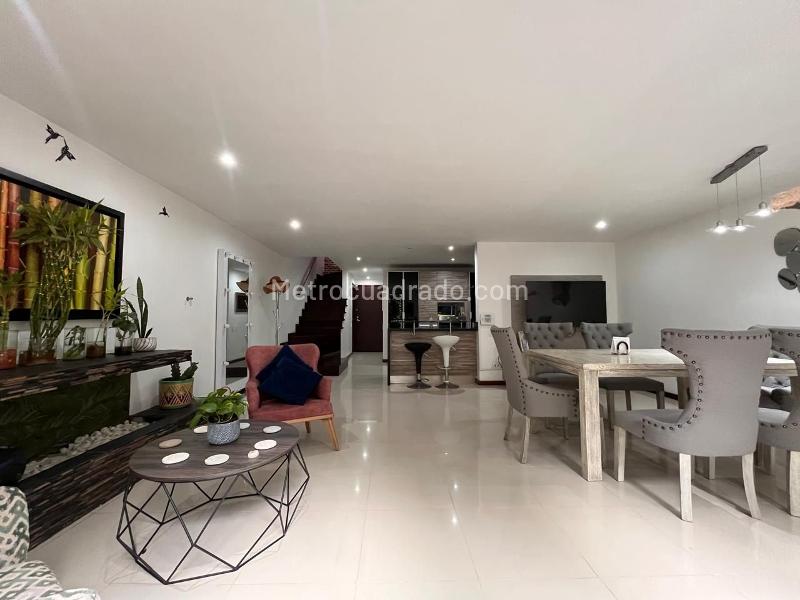 3BR House in envigado (180 m²)