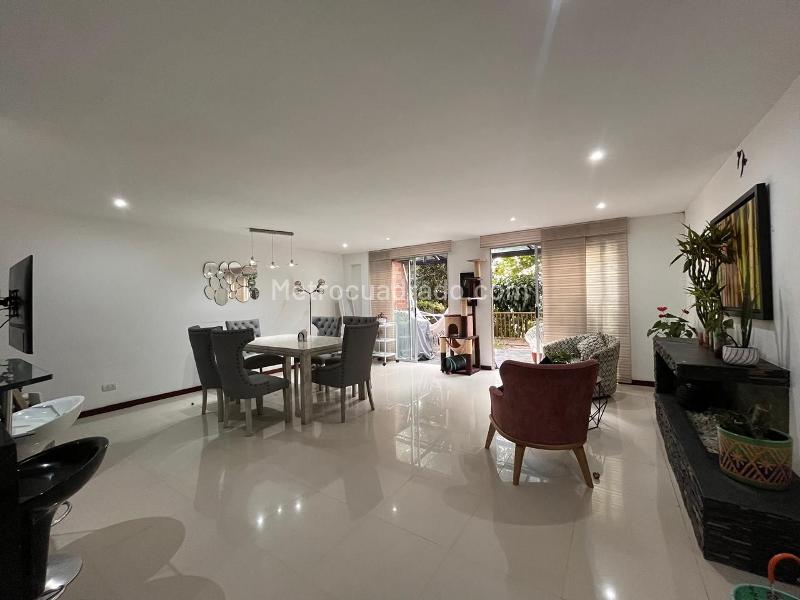 Casa en Arriendo, Envigado, Envigado - 2