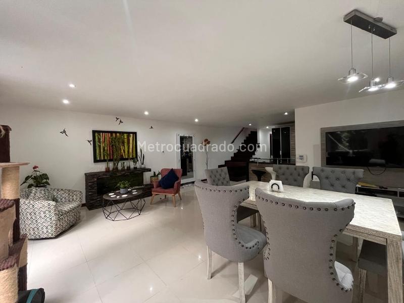 Casa en Arriendo, Envigado, Envigado - 3