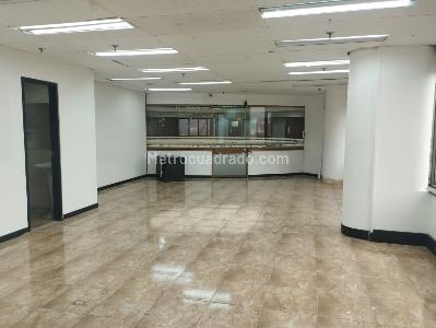 Office for rent in EL POBLADO, Medellín
