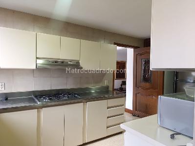 Apartamento de 3 alcobas en venta en El Poblado, Medellín, 178 m² · foto 10 de 16
