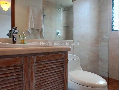 Apartamento de 3 alcobas en venta en El Poblado, Medellín, 178 m² · foto 16 de 16
