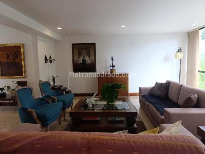 Apartamento de 3 alcobas en venta en El Poblado, Medellín, 178 m² · foto 3 de 16
