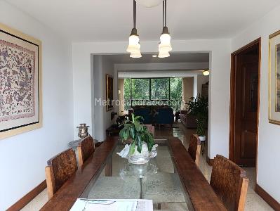 Apartamento de 3 alcobas en venta en El Poblado, Medellín, 178 m² · foto 4 de 16