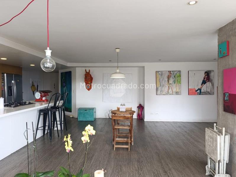 Apartamento Moderno de 3 Alcobas en El Poblado - 2
