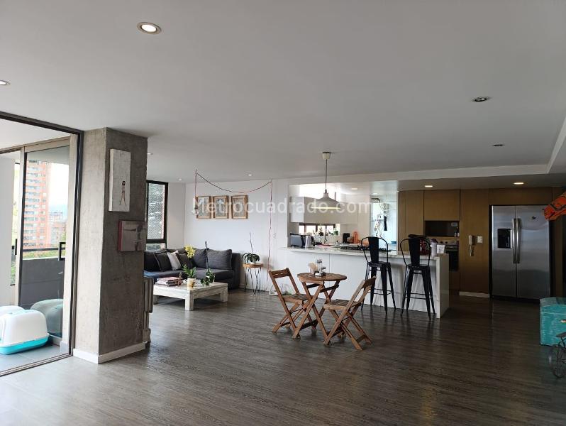 Apartamento Moderno de 3 Alcobas en El Poblado - 4