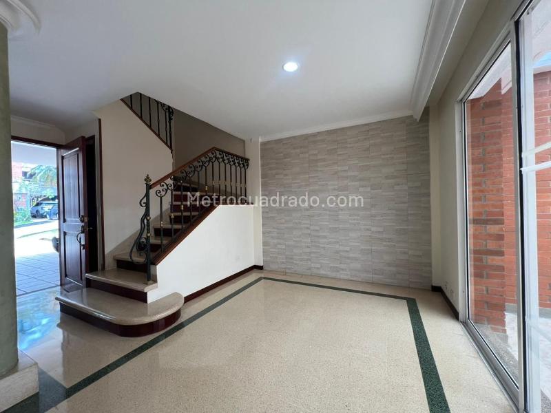 3BR House in ENVIGADO (186 m²) - 3