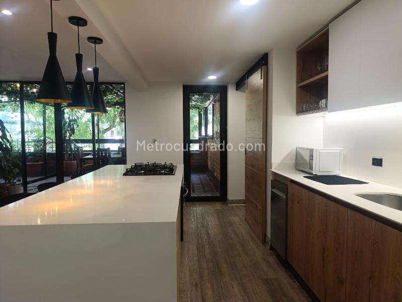 Furnished 3BR Apartment with Large Terrace in El Poblado - 5