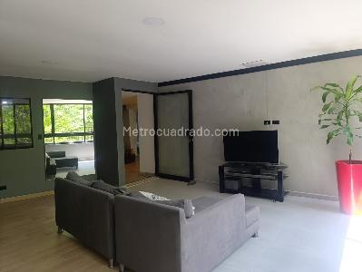 Apartamento en venta en El Poblado, Medellín · foto 10 de 19