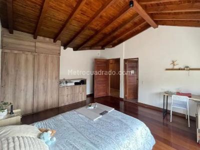 Casa de 4 alcobas en venta en Rionegro, Rionegro, 300 m² · foto 12 de 17