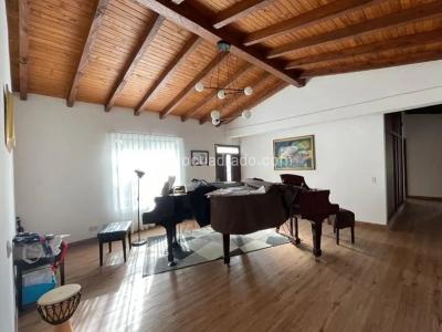 Casa de 4 alcobas en venta en Rionegro, Rionegro, 300 m² · foto 4 de 17