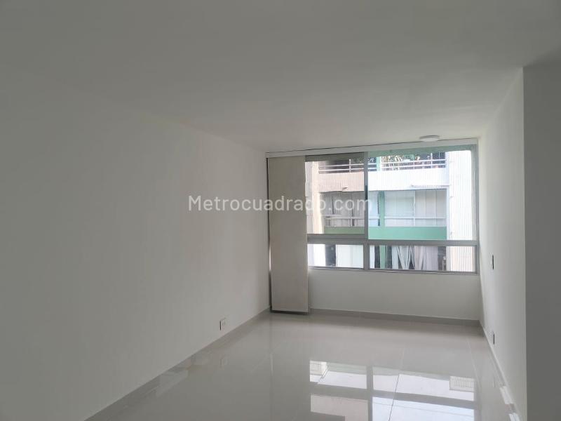 3BR Apartment for Rent in El Poblado near Buen Mesa (Covered Parking) - 2