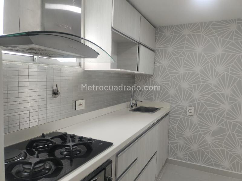 3BR Apartment for Rent in El Poblado near Buen Mesa (Covered Parking) - 6