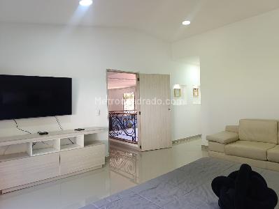 Casa en arriendo en El Poblado, Medellín · foto 11 de 20