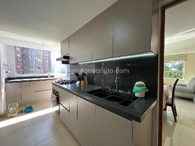 Apartamento de 4 alcobas en venta en El Poblado, Medellín, 144 m² · foto 6 de 18