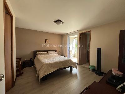 Apartamento de 4 alcobas en venta en El Poblado, Medellín, 144 m² · foto 8 de 18