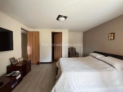 Apartamento de 4 alcobas en venta en El Poblado, Medellín, 144 m² · foto 10 de 18