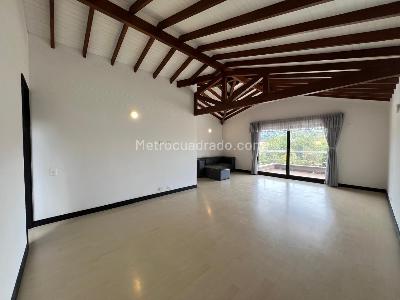 Casa de 4 alcobas en venta en Envigado, Envigado, 400 m² · foto 12 de 20