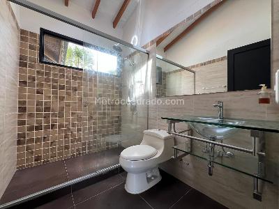 Casa de 4 alcobas en venta en Envigado, Envigado, 400 m² · foto 16 de 20