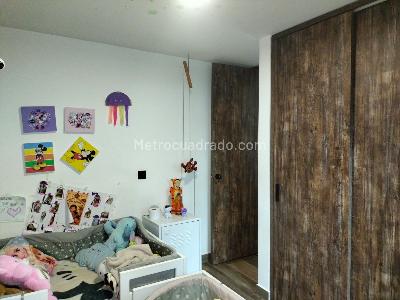Apartamento de 2 alcobas en venta en El Poblado, Medellín, 118 m² · foto 12 de 18