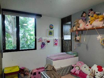 Apartamento de 2 alcobas en venta en El Poblado, Medellín, 118 m² · foto 14 de 18