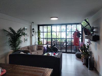 Apartamento de 2 alcobas en venta en El Poblado, Medellín, 118 m² · foto 2 de 18
