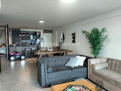 Apartamento de 2 alcobas en venta en El Poblado, Medellín, 118 m² · foto 3 de 18